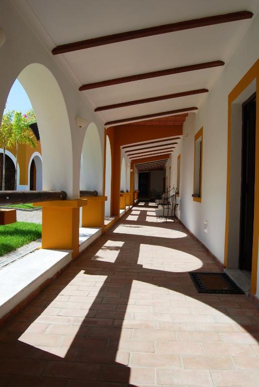 Herdade Da Diabroria - Agroturismo Beja Exterior foto